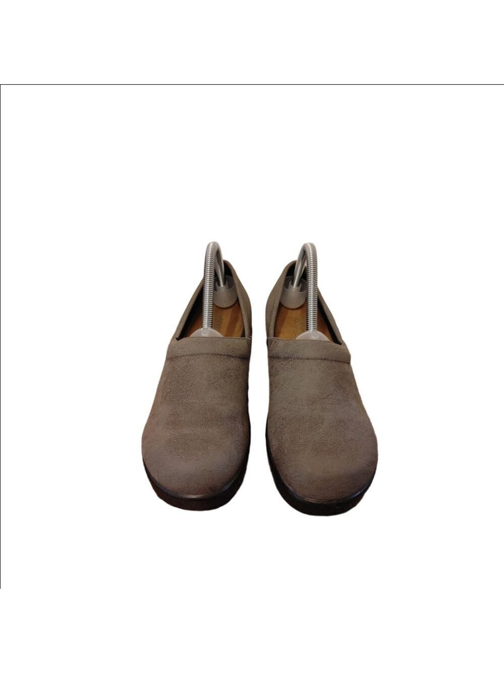 Axxiom Clogs Size 8.5